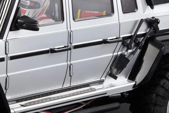 Killer Body Moulded Outdoor Tool Set 1:10 Truck — image 3 of 5