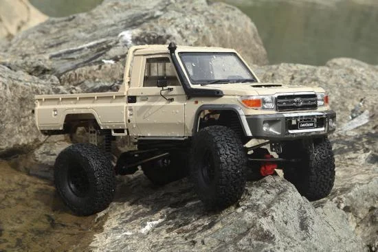 KillerBody Toyota Land Cruiser LC70 Hard Body Set - 313mm WB — image 11 of 13