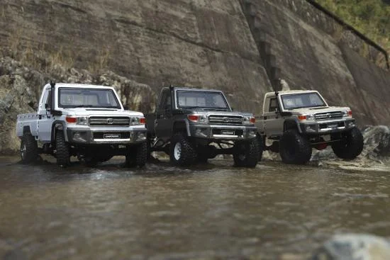 KillerBody Toyota Land Cruiser LC70 Hard Body Set - 313mm WB — image 8 of 13
