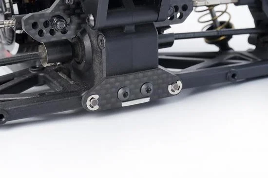 Koswork Carbon Suspension Holders 2.0mm for Optima Mid (2) — image 3 of 3