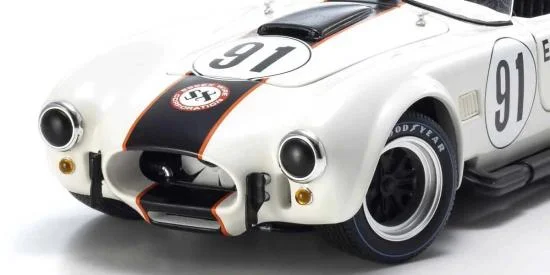 Kyosho 1:18 Shelby Cobra 427 S/C Essex Wire Bridgehampton 1965 Nr.91 — image 4 of 7