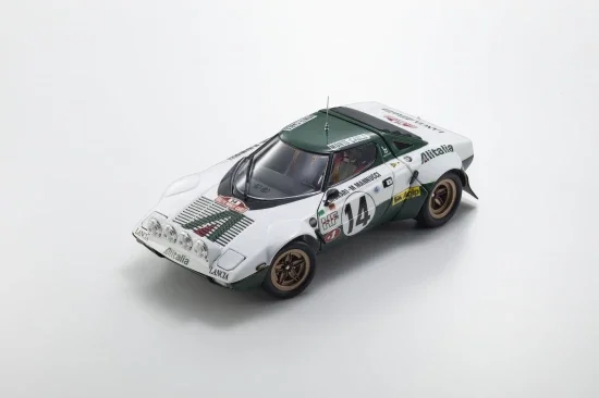 Kyosho 1:18 Lancia Stratos HF S.Munari Winner Monte Carlo 1975 Nr.14 — image 10 of 11