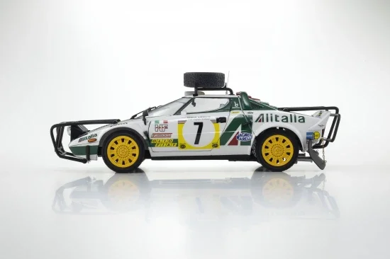 Kyosho 1:18 Lancia Stratos HF S.Munari 3rd Safari Rally 1977 Nr.7 — image 6 of 11