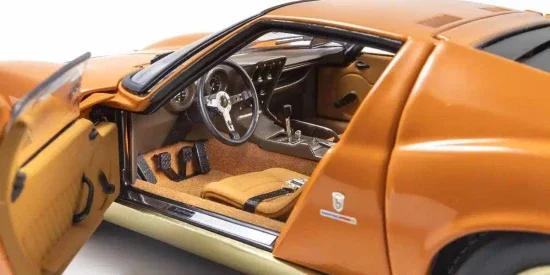 Kyosho 1:18 Lamborghini Miura P400 1968 Orange-Gold — image 5 of 5