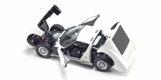 Kyosho 1:18 Lamborghini Miura P400 1968 White-Silver &mdash; image 4 of 5