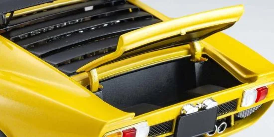 Kyosho 1:18 Lamborghini Miura SVR 1970 Yellow-Black — image 5 of 6
