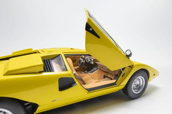 Kyosho 1:18 Lamborghini Countach LP400 1974 Yellow — image 11 of 11