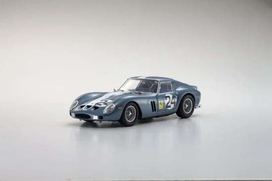 Kyosho 1:18 Ferrari 250 GTO Sebring 1st GT 3.0 1962 Nr.24 — image 2 of 8