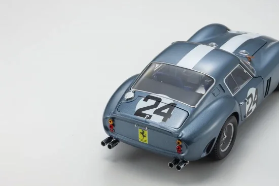 Kyosho 1:18 Ferrari 250 GTO Sebring 1st GT 3.0 1962 Nr.24 — image 6 of 8