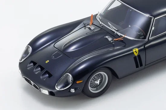 Kyosho 1:18 Ferrari 250 GTO 1963 Dark Blue (Blu Scuro) — image 2 of 8