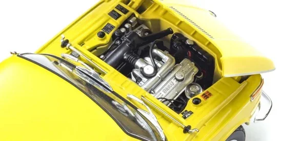 Kyosho 1:18 BMW 2002 Tii 1972 Yellow — image 5 of 8