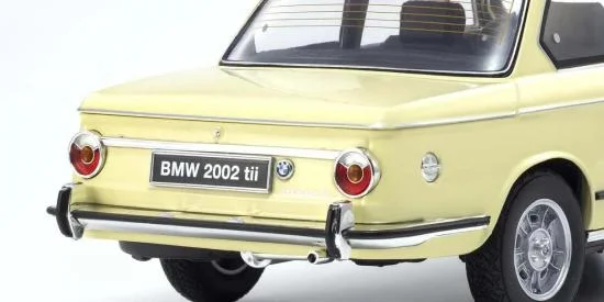 Kyosho 1:18 BMW 2002 Tii 1972 Cream — image 4 of 7