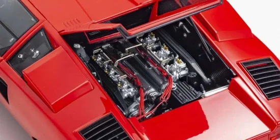 Kyosho 1:12 Lamborghini Countach LP400 1974 Red — image 5 of 7