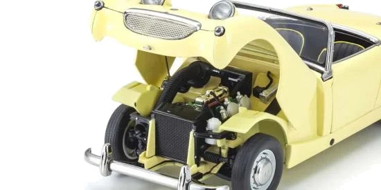 Kyosho 1:18 Austin Healey Sprite 1958 Primrose Yellow — image 5 of 7