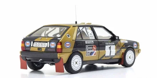Kyosho 1:18 Lancia Delta HF 4WD Rally Piancavallo 1987 Esso Nr.1 &mdash; image 2 of 5
