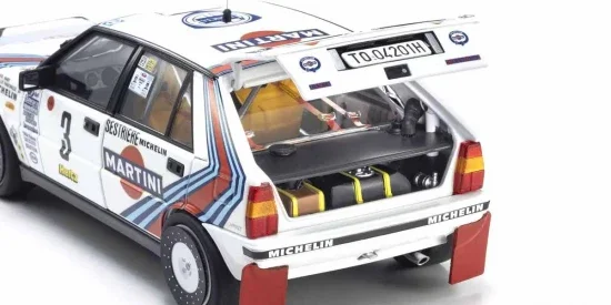 Kyosho 1:18 Lancia Delta HF 4WD Rally Monte Carlo 1988 Martini Nr.3 — image 4 of 5