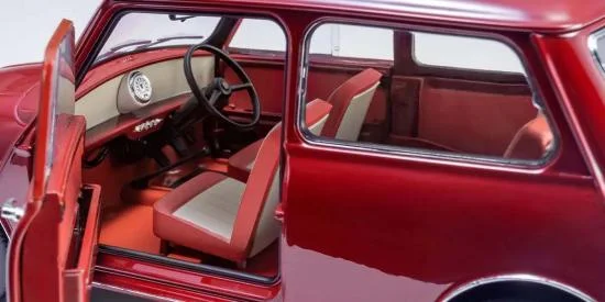 Kyosho 1:18 Morris Mini Minor Cherry Red — image 4 of 7