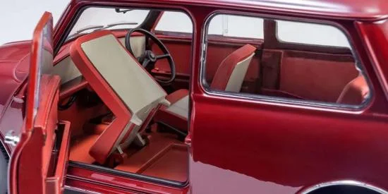 Kyosho 1:18 Morris Mini Minor Cherry Red — image 5 of 7