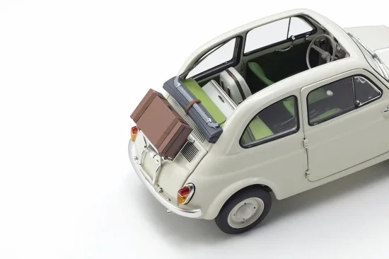 Kyosho 1:18 Fiat Nuova 500 Ivory Accessories Version &mdash; image 2 of 11
