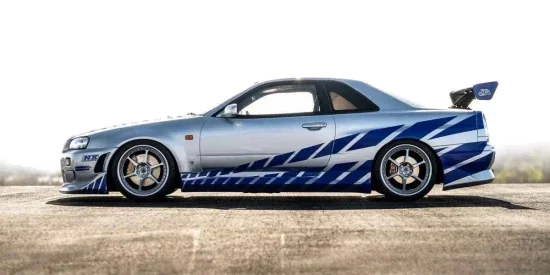 Kyosho 1:12 Resin Nissan GT-R 2001 Fast & Furious Silver/Blue Stripes — image 9 of 11