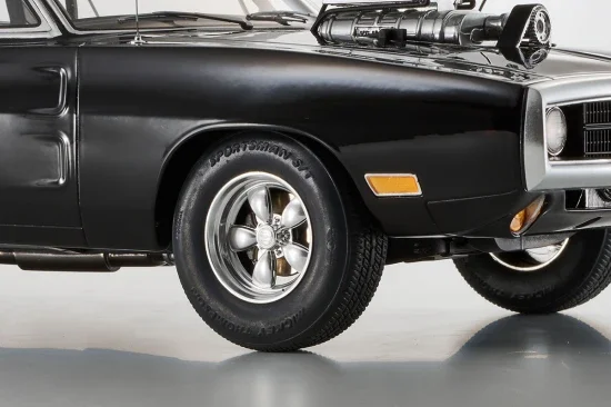 Kyosho 1:12 Resin Dodge Charger R/T 1970 Fast & Furious &mdash; image 9 of 9