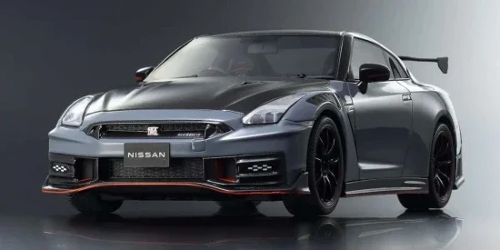 Kyosho 1:18 Resin Samurai Collection Nissan GT-R Nismo 2024 SP Gray — image 5 of 5