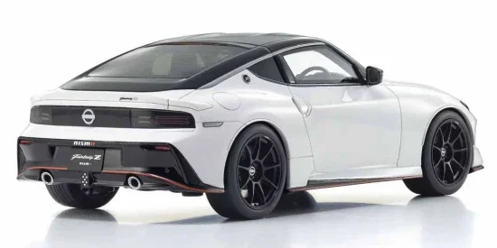 Kyosho 1:18 Resin Samurai Collection Nissan Fairlady Z 2024 White — image 10 of 11
