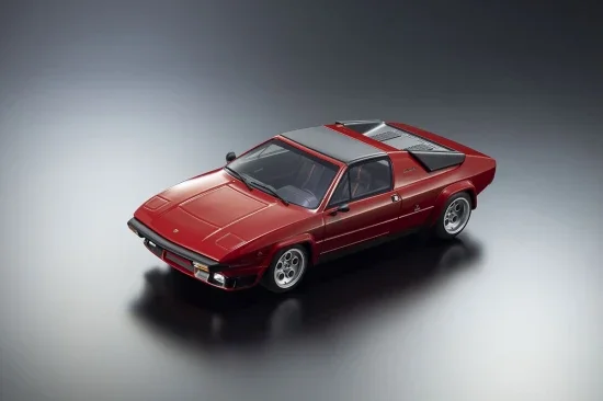 Kyosho 1:18 Resin Samurai Collection Lamborghini Silhouette Red — image 11 of 11