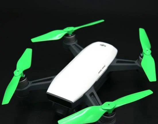 Master Airscrew MR-SPARK - 4.7x2.9 Prop Set x4 Green — image 3 of 9