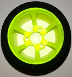 MobGums 1:12 tyres magenta rear