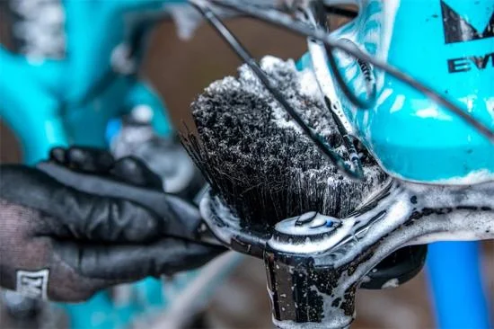 CML Racing Muc-Off Soft Washing Brush — image 3 of 4