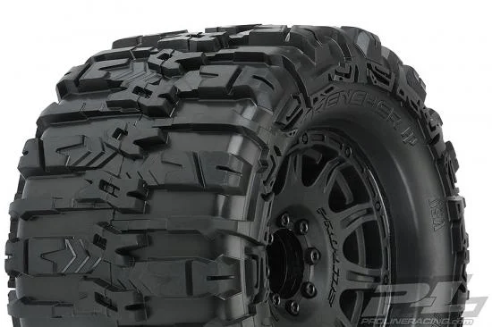 ProLine Trencher HP Belted 3.8 Tyres Mounted on Raid Black 8X32 Wheels - 17mm Hex — image 14 of 15