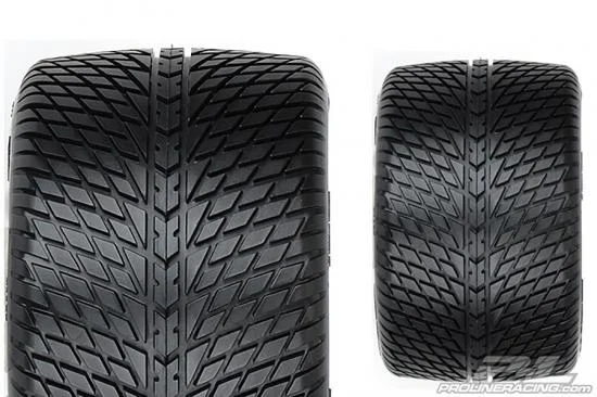 ProLine Road Rage 3.8 Tyres Mounted on Raid Black 8X32 Wheels - 17mm Hex — image 3 of 5