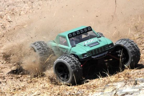 ProLine Trencher M2 Mounted on Desperado Wheels for Traxxas 1:16 (2) — image 6 of 10