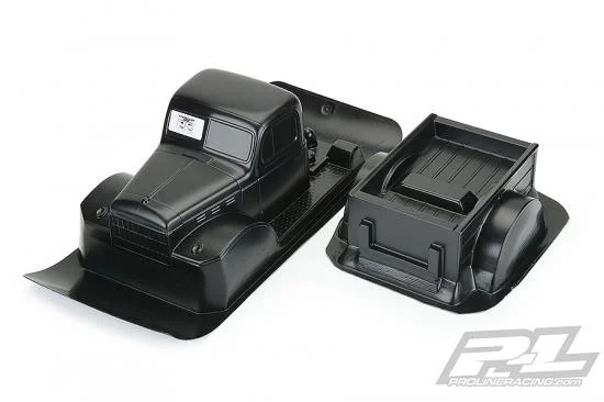 ProLine 1946 Dodge Power Wagon - Pre Painted Black - 313mm WB — image 9 of 14