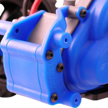 RPM Rear Bumper Mount For Traxxas Slash - Blue	 &mdash; image 2 of 2