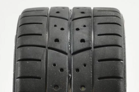 Sweep 1:8 GT Tread Belted Tyres on White 6IX 17mm Hex Wheels (2) — image 3 of 6