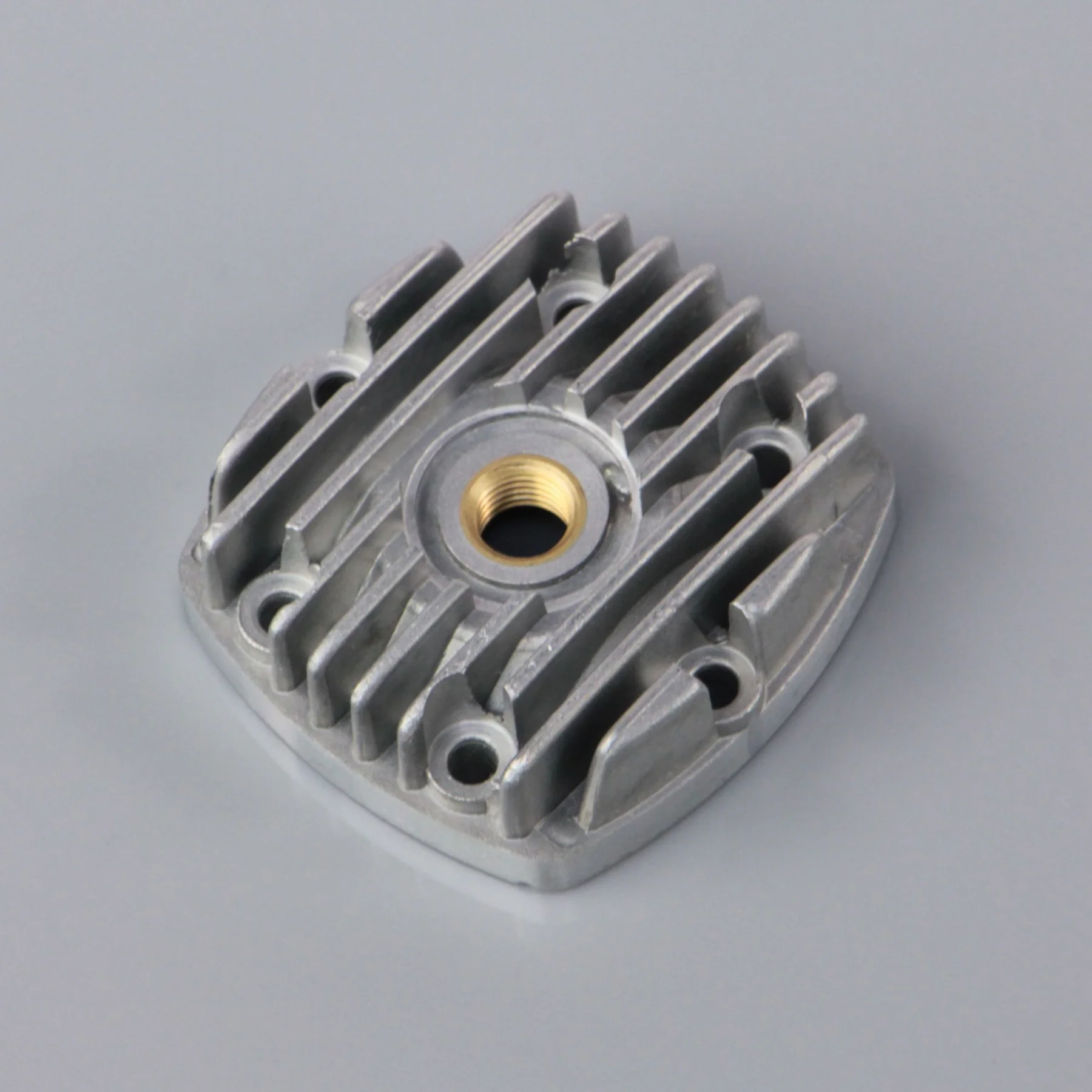 SC Cylinder Head for SC32A-S - SCES32103