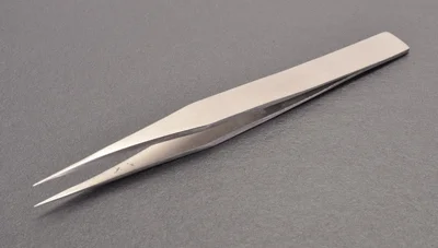 Stainless Steel Tweezers AA — image 1 of 2