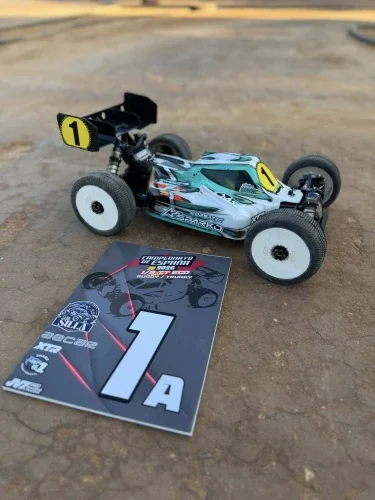 Sparko F8 Euro 26 1:8 4WD Electric Buggy — image 5 of 6