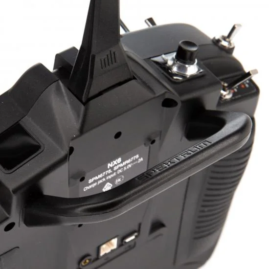 Spektrum NX6 With AR6610T Receiver — image 2 of 10