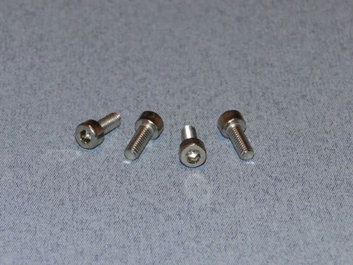 SS Socket HD Screw M4 10mm (4) - Bulk Pack Of 5 — image 1 of 2