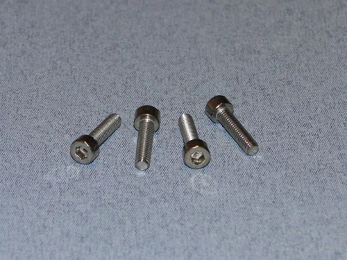 SS Socket HD Screw M4 16mm (4) - Bulk Pack Of 5 — image 1 of 2