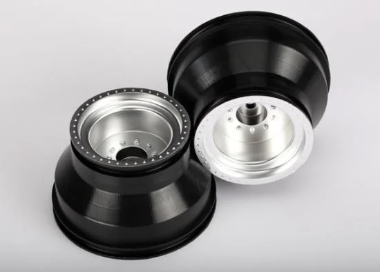 Traxxas Wheels satin chrome dual profile (2.0 outer 3.0 inner) (nitro rear/ electric front) (2) &mdash; image 2 of 3