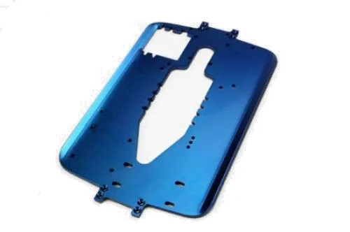 Traxxas 6061-T6 blue-anodized Aluminium chassis (4.0mm) (standard replacement for all MAXX series) &mdash; image 2 of 3