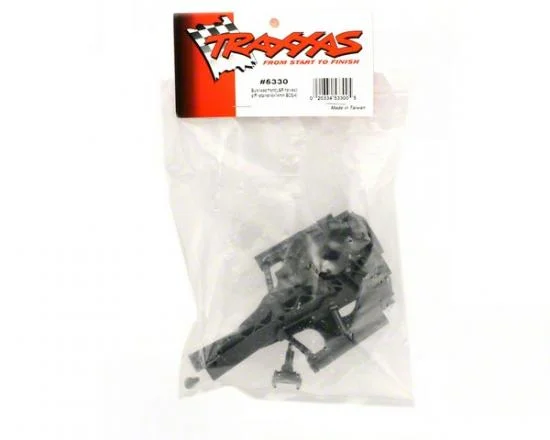Traxxas Bulkhead front (L R halves)/ diff retainer/ 4x14mm BCS (4) &mdash; image 3 of 3