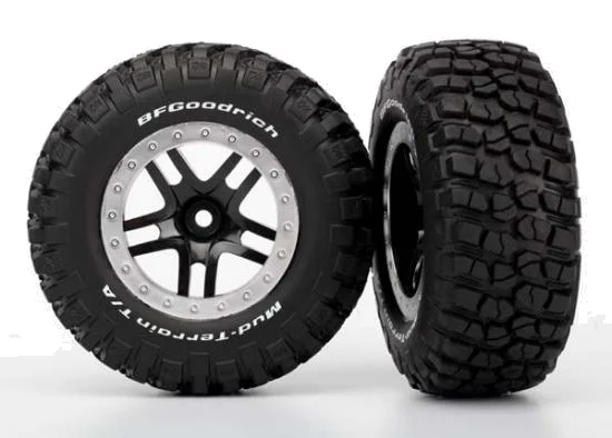 Traxxas Tires wheels assembled glued (SCT Split-Spoke black satin chrome beadlock wheels BFGoodrich Mud-Terrain T/A KM2 tire foam inserts) (2) (4WD f/r 2WD rear) — image 2 of 3
