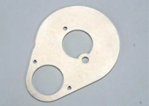 Traxxas Aluminium side cover plate — image 2 of 2