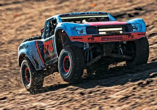 Traxxas UDR Pro-Scale With Lights — image 6 of 18