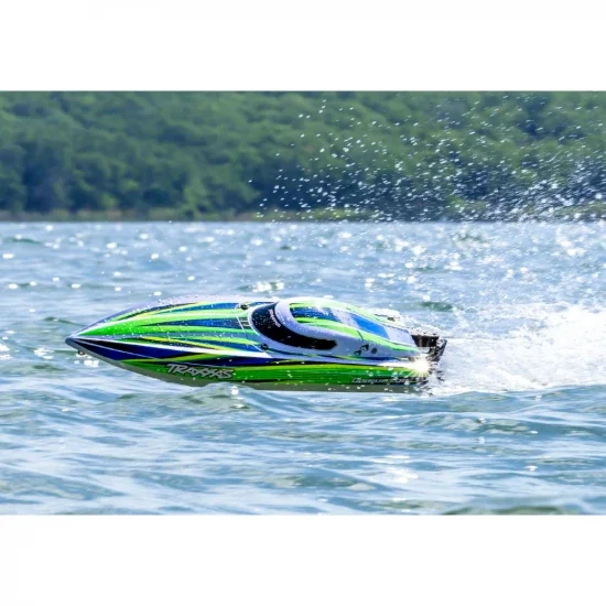 Traxxas Disruptor 4S Race Boat — image 9 of 39